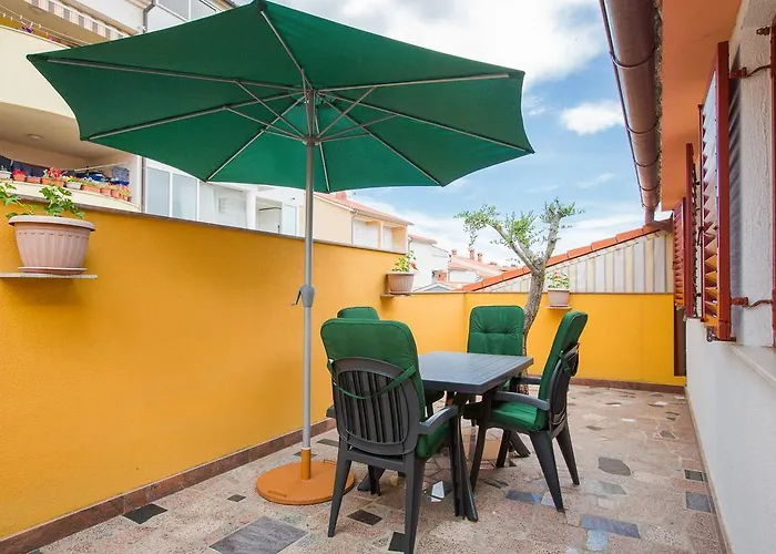 Апартаменты Vida 1682 *