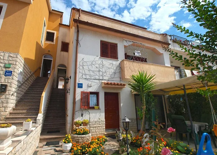 Vida 1682 Апартаменты Пула