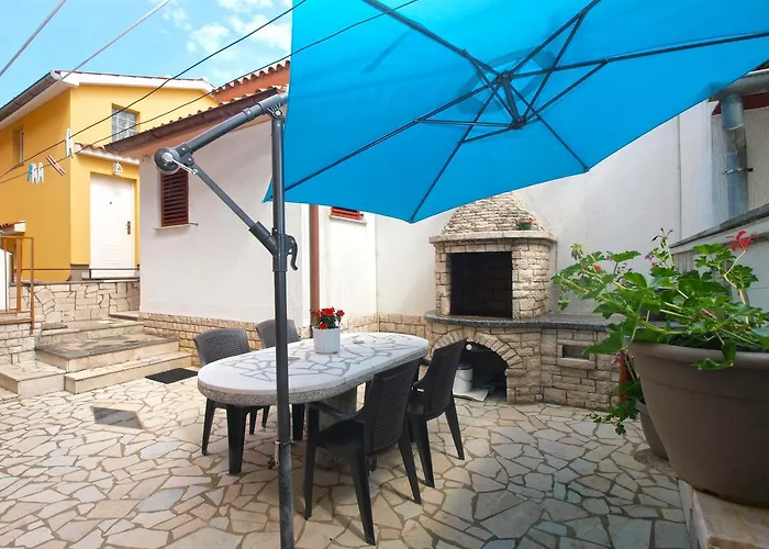 Апартаменти Vida 1682 Пула